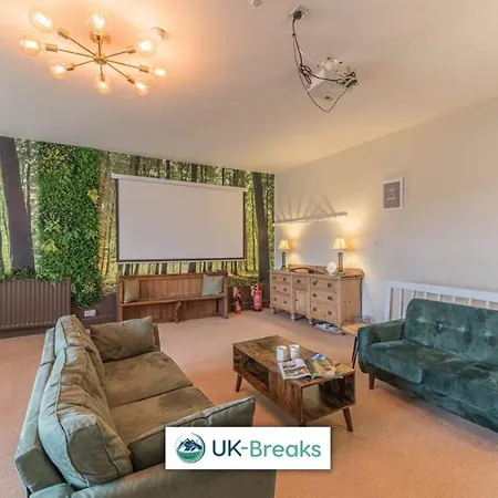 Historic St Bees Farmhouse Hot Tub Games Summer Gatherings