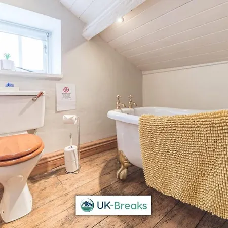 Historic St Bees Farmhouse Hot Tub Games Summer Gatherings *